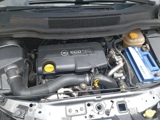 Opel Zafira 2011