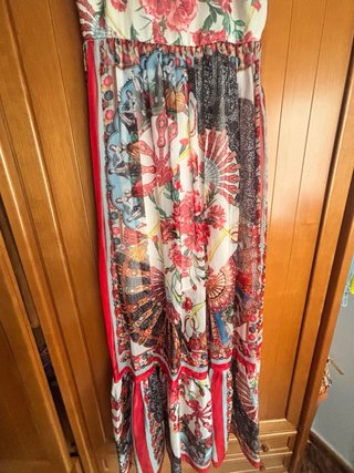 Vestido Largo Estampado Marca Rosas Rojas