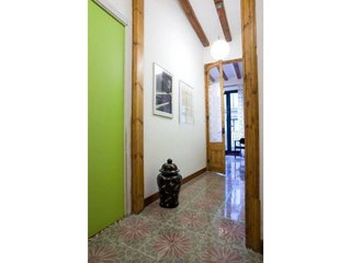 Piso en venta en El Raval en Barcelona
