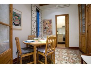 Piso en venta en El Raval en Barcelona