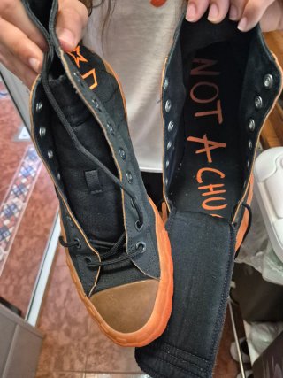 Tenis Converse Caballero Negro Naranja
