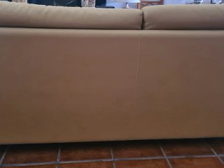 Sofá 3 plazas  amarillo tapizado  melocotón
