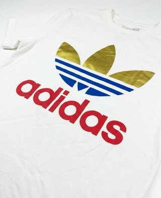 Camiseta Adidas Logo Dorado Talla M