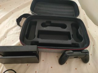 Nintendo Switch Completa Blu/Rosso in perfetto stato