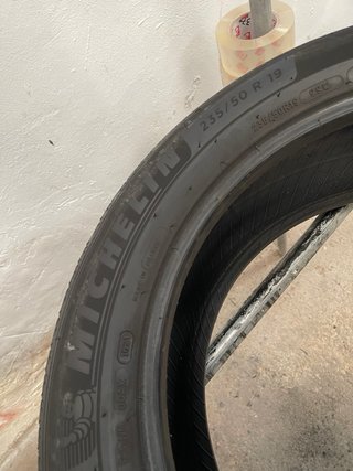 2x Michelin Latitude Sport3 235/50 R19 99W