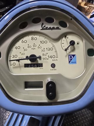 Vespa LX 125 Azul 2009 - 4.500km