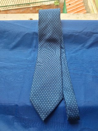 Cravatta fondo blu Cappelli