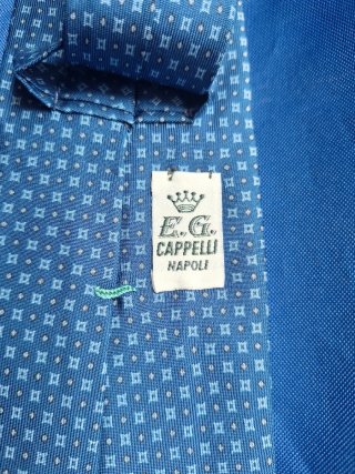 Cravatta fondo blu Cappelli