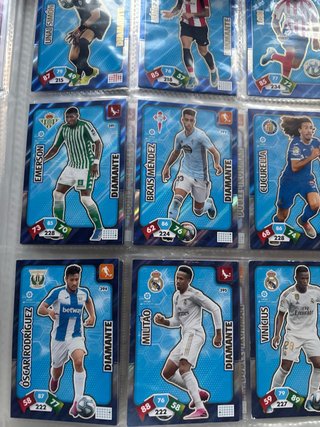 Álbum Adrenalyn XL LaLiga 2019-2020 Casi completo