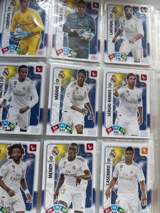 Álbum Adrenalyn XL LaLiga 2019-2020 Casi completo