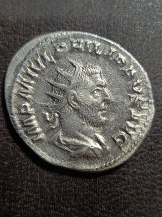 Antoniniano romano Filipo I Aequitas