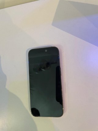 iPhone 14 Pro Oro