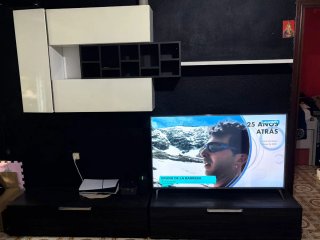Mueble de salón modular blanco y negro