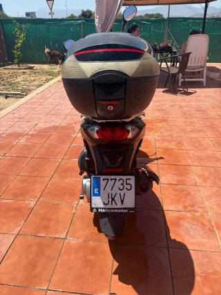 Peugeot Tweet 125cc Negra NEGOCIABLE