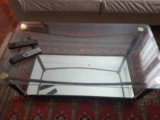 Mesa de centro cristal y metal