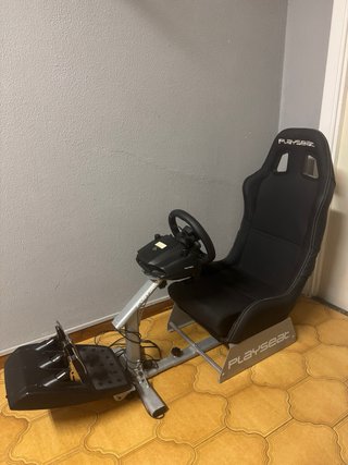 Playseat Silla Gaming + Volante y Pedales