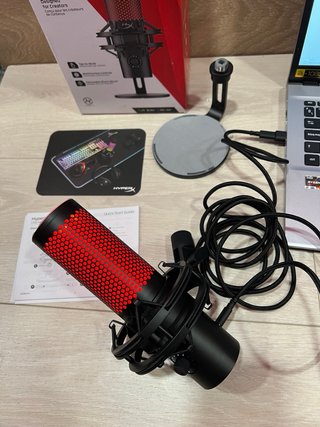 Micrófono Gaming USB HyperX QuadCast 2