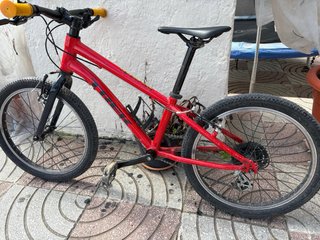 Bicicleta Infantil Trek Roja