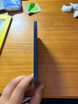 iPhone 13 Apple