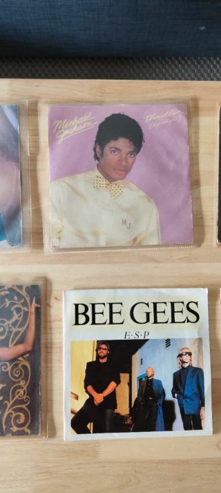 Lote 8 Vinilos Single 7 Michael Jackson y Bee Gees