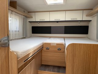 Autocaravana sun light cama gemela