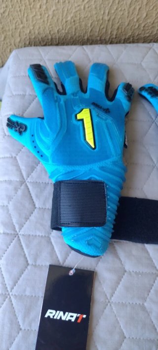 Guantes de portero Rinat Talla 9