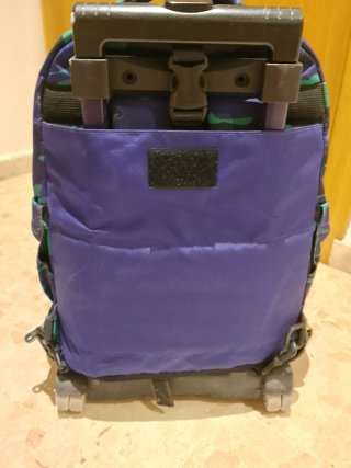Mochila Totto con ruedas camuflaje
