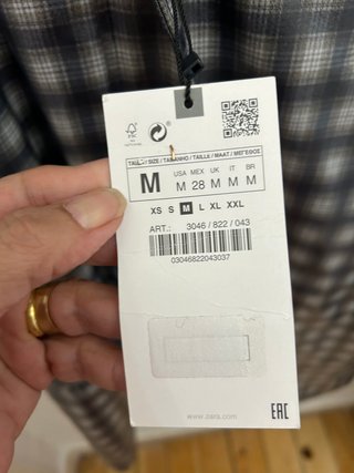 Gabardina Zara cuadros gris y blanco sin estrenar