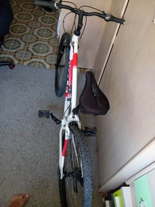 Bicicleta Agece Easy 26 Blanco/Rojo