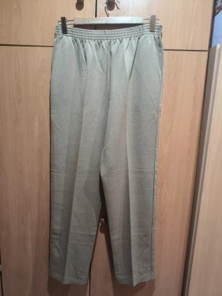 Pantalón beige