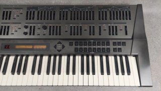 Roland JD-800 Sintetizador