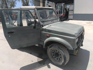 Suzuki Samurai 2002