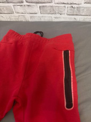 Pantalón Nike Tech Fleece Rojo