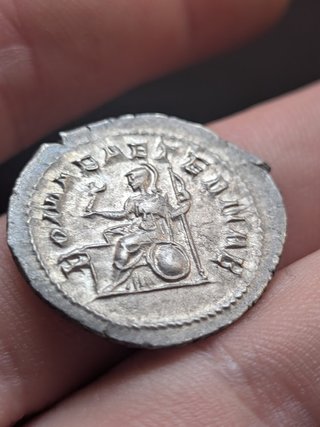 Moneda romana Filipo I - ROMAE AETERNAE, RIC 44b