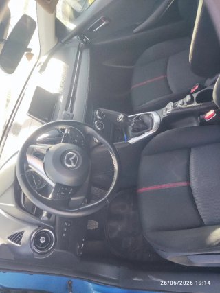 Mazda 2 2016
