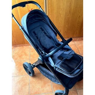 Carrito de bebé Apramo gris
