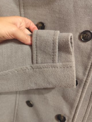 Abrigo gris doble botonadura