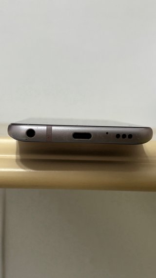 LG Q7