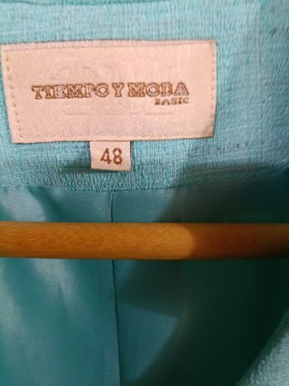 Traje pantalón turquesa talla 48