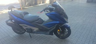 Kymco AK 550 Maxi Scooter Azul 2018 Limitada A2