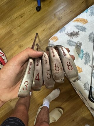 Set de palos de golf con fundas