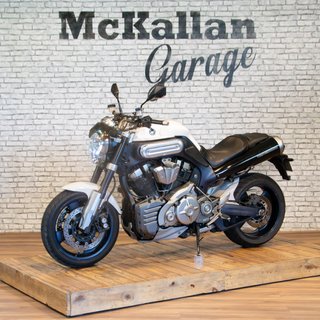 YAMAHA MT01 desde 89.-€/mes