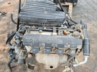 Motor d16v1 honda civic vii hatchback 1.6 i 826792