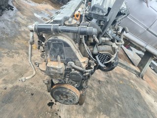 Motor d16v1 honda civic vii hatchback 1.6 i 826792