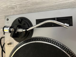 Tocadiscos Acoustic Control