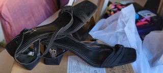 Zapatos de tacón Lefties negros