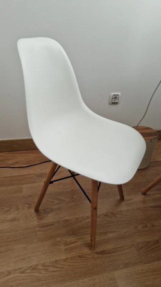 Silla Tower Blanca