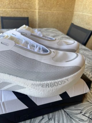 Zapatillas Adidas Hyperboost Running Talla 43