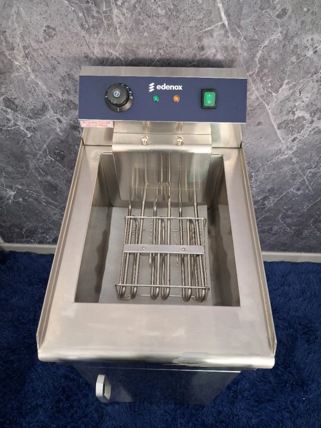 Freidora Edenox 10L  Profesional trifasica