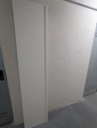 Puerta doble blanca lacada nueva de salón